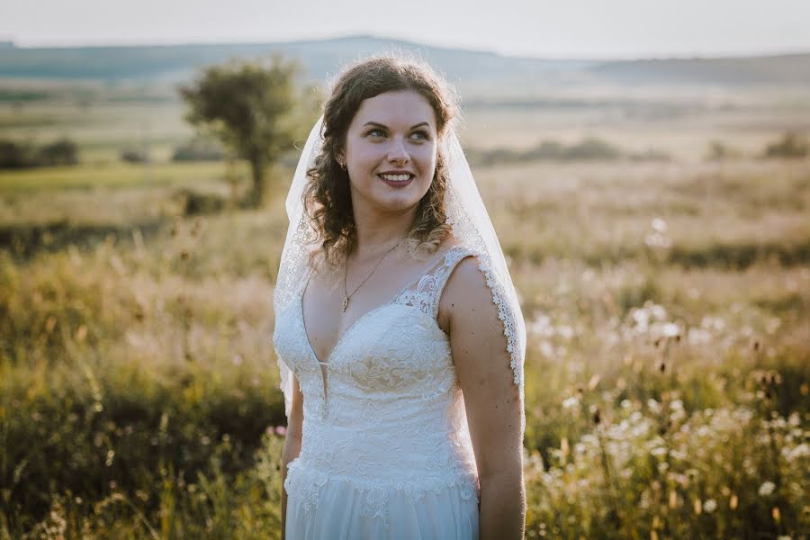 Wedding photographer Iulia Șanta (iuliasanta). Photo of 31 October 2018