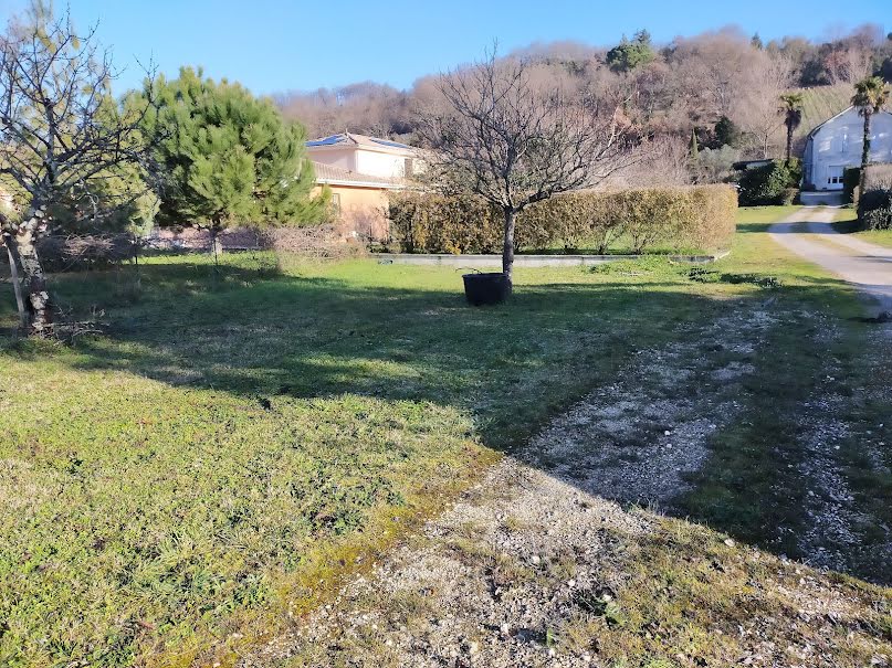 Vente terrain  900 m² à Saint-Jean-de-Blaignac (33420), 69 000 €