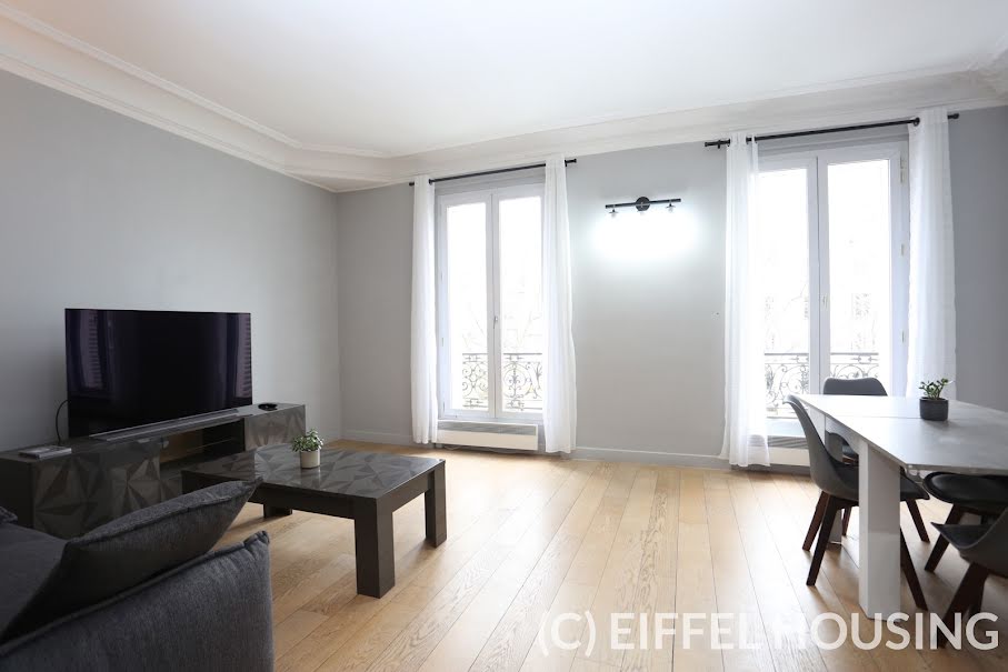 Appartement 2 pièce(s) 50 m²à louer Paris-9e-arrondissement