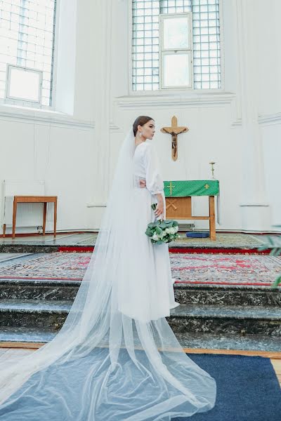 Wedding photographer Vitaliy Ushakov (ushakovitalii). Photo of 13 April 2022