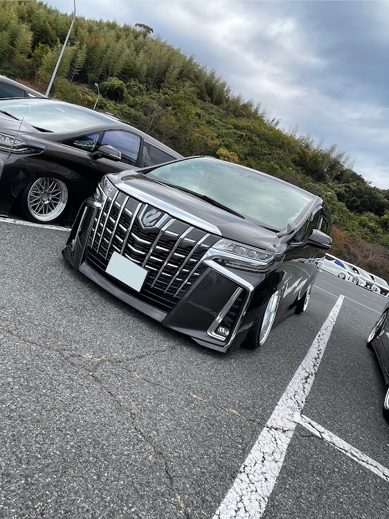 アルファードの淡路ミーティング・高砂会・ゆうや会・グラファイトメタリック・アルファードに関するカスタム事例の投稿画像60枚目