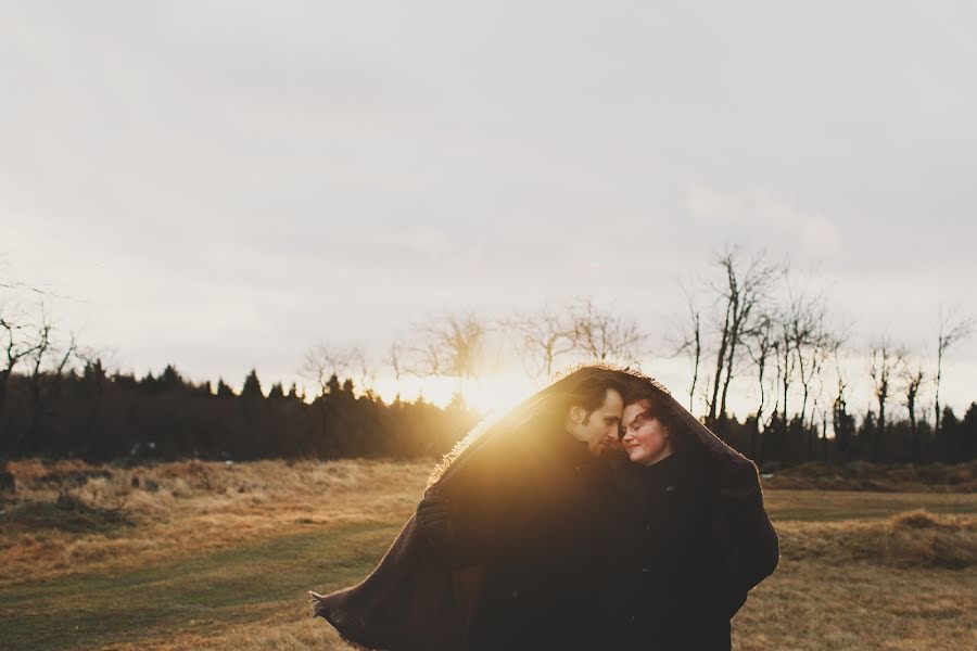 Wedding photographer Yuliya Bahr (ulinea). Photo of 30 December 2013