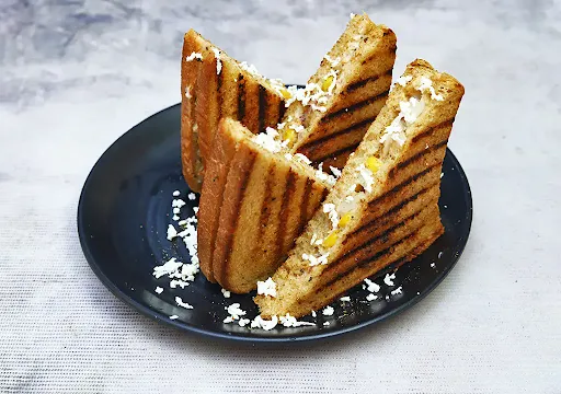 Peri Peri Paneer Cheese Sandwich