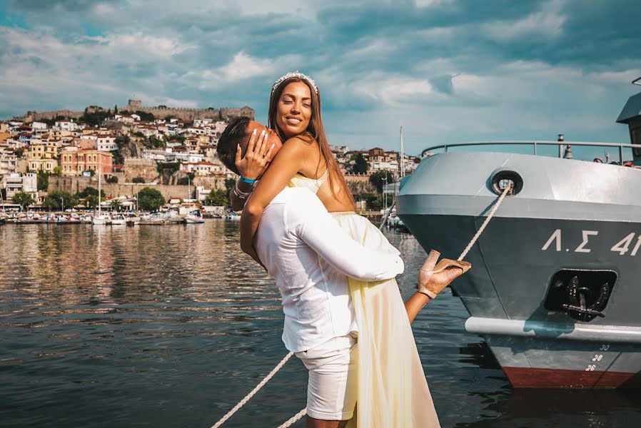 婚禮攝影師Marianna Kotliaridu（mariannak）。2019 8月26日的照片