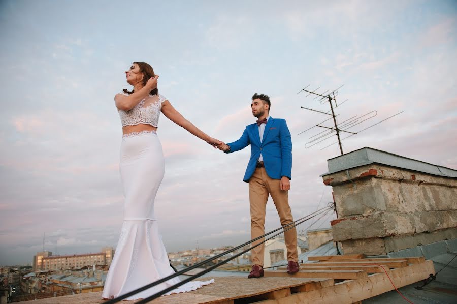 Fotógrafo de bodas Lidiya Zaychikova-Smirnova (lidismirnova). Foto del 30 de septiembre 2016