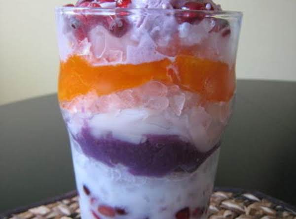 Halo-Halo (Filipino Mixed-Fruit Dessert)_image