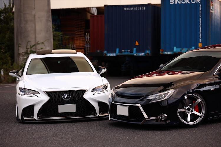 マークXのマークX・マークX G's・マークX 130系・レクサスLS・コラボに関するカスタム事例の投稿画像2枚目