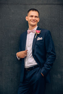 Svatební fotograf Oleg Saliy (elifestudios). Fotografie z 8.dubna 2021