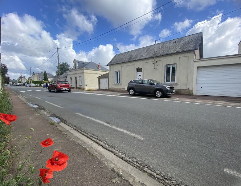 Vente maison 4 pièces 74.3 m² à Saumur (49400), 136 500 €