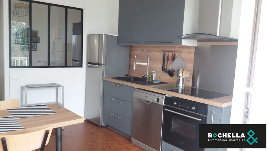 Vente appartement 3 pièces 79 m² à La Rochelle (17000), 299 000 €