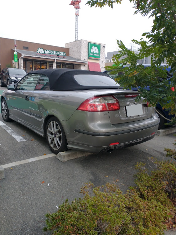 9-3 カブリオレの師走のファストフード・アッシー/メッシーは死語ですか?に関するカスタム事例の投稿画像1枚目