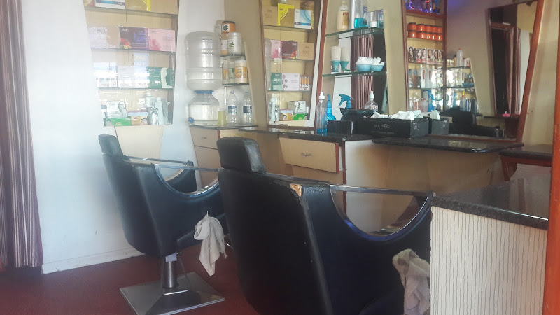 Santosh Gents Parlour Belagavi