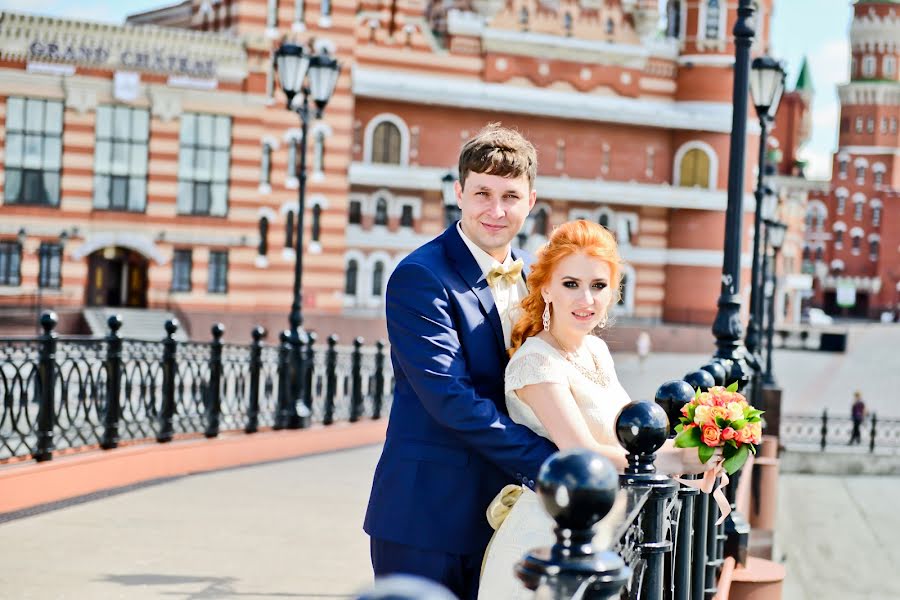 Fotógrafo de casamento Aleksandra Martynova (id134067137). Foto de 24 de dezembro 2018