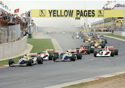 Nigel Mansell leads the field at the start of the South African Grand Prix in 1992 at Kyalami.