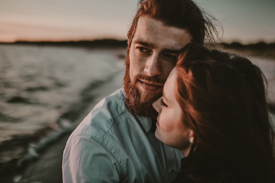 Fotografo di matrimoni Dominika Kusy (dominikakusy). Foto del 30 gennaio 2018