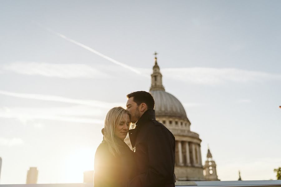 Fotógrafo de casamento Osman Gazioglu (gopics). Foto de 6 de fevereiro 2019