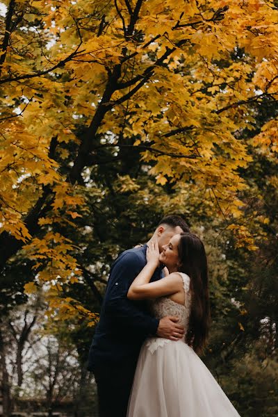 Hochzeitsfotograf Viktoriya Romenskaya (romenskayavika). Foto vom 17. Februar 2021