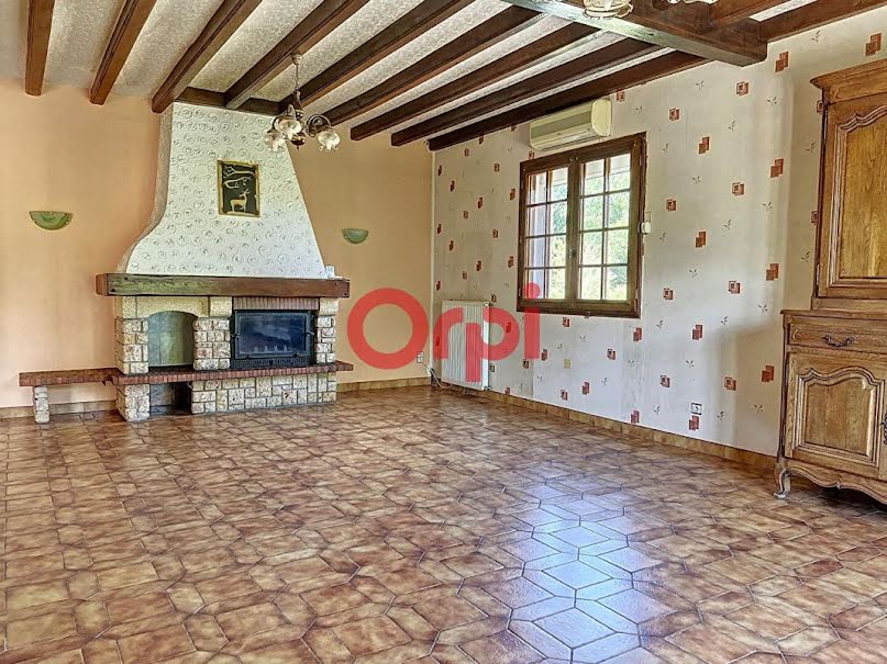 Vente maison 5 pièces 178 m² à Hauterive (03270), 199 000 €