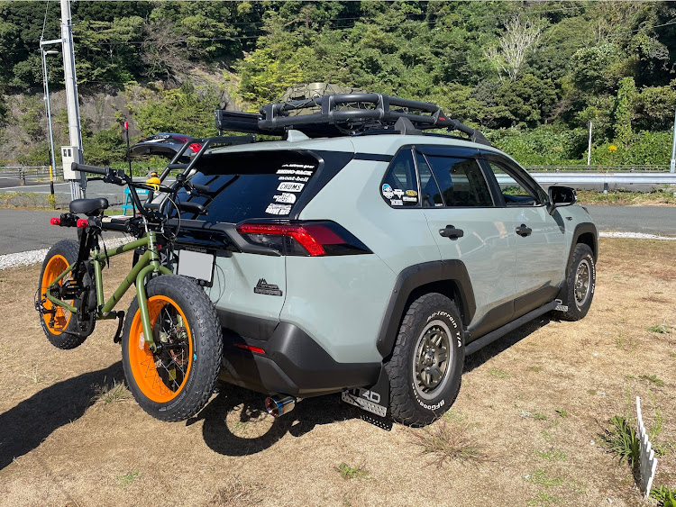 RAV4のRAV4・ファットバイク・bronx・サイクルキャリア・デイキャンに関するカスタム事例の投稿画像1枚目