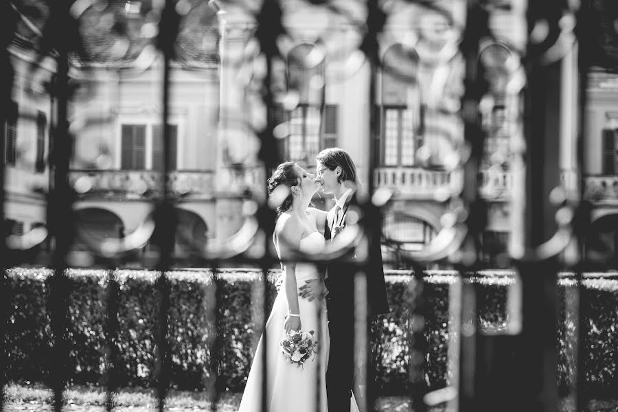 Wedding photographer Gabriella Hidvégi (gabriellahidveg). Photo of 21 October 2014