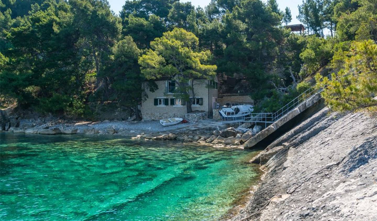 House Hvar