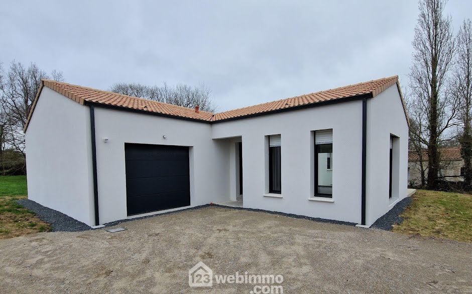 Vente maison 4 pièces 117 m² à Beaulieu-sous-la-Roche (85190), 324 000 €