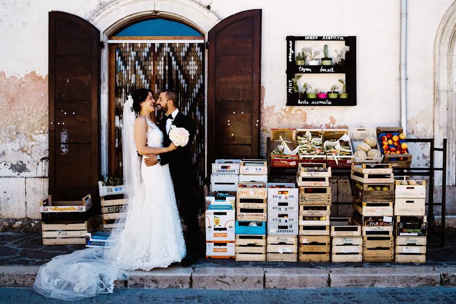 Wedding photographer Giacomo Barbarossa (giacomobarbaros). Photo of 25 February 2017