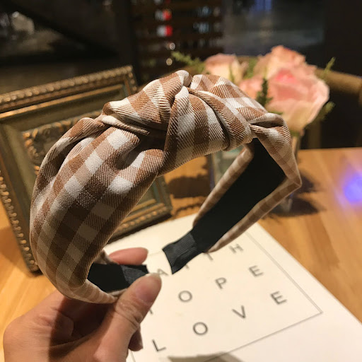 Plaid pink