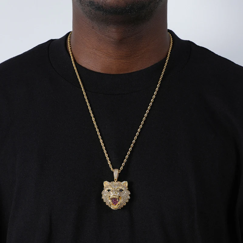 Collier pendentif tête de loup dominateur Hip Hop, style luxueux HIPHOP avec diamants complets, pour un look audacieux et stylé.