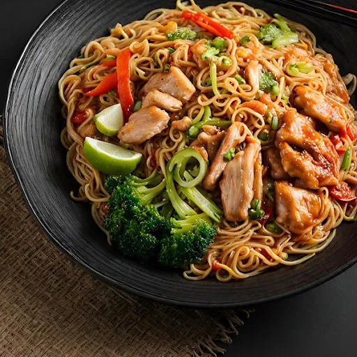 Chicken Schezwan Noodles