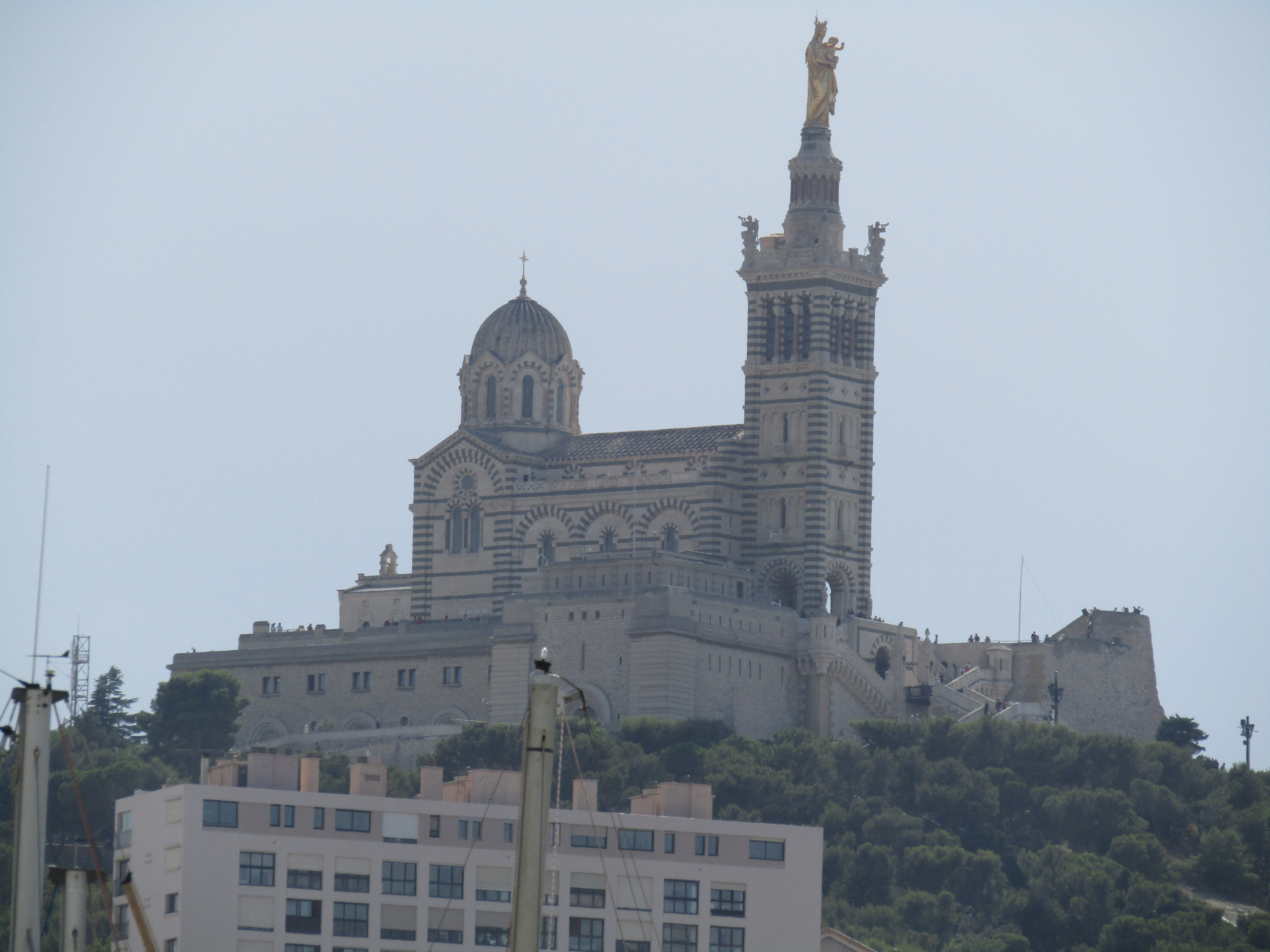 Notre Dame de la Garde,Marsiglia di tifoso83