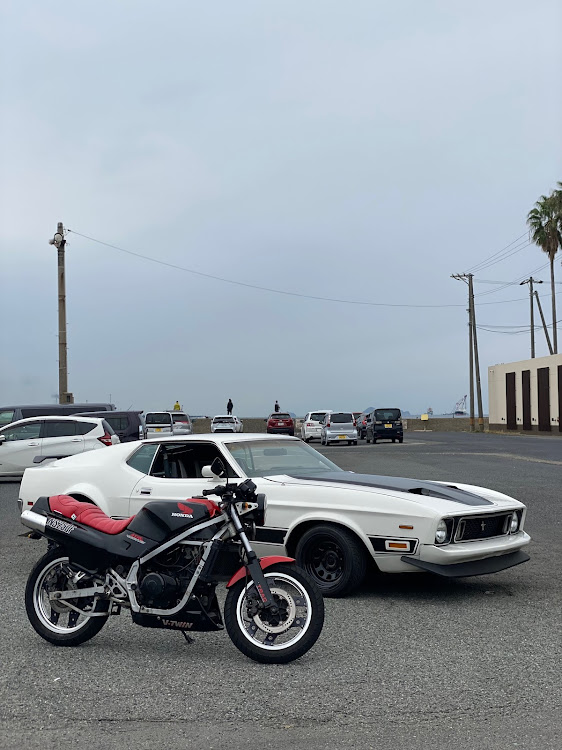 マスタング クーペの旧車・アメ車・山口・クラシックカーに関するカスタム事例の投稿画像2枚目