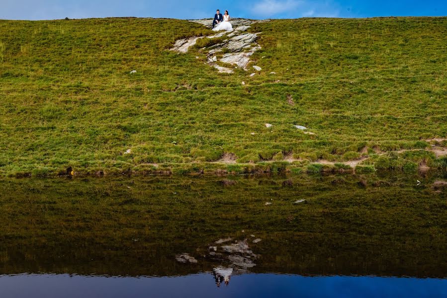 Fotógrafo de casamento Laurentiu Nica (laurentiunica). Foto de 2 de fevereiro 2019