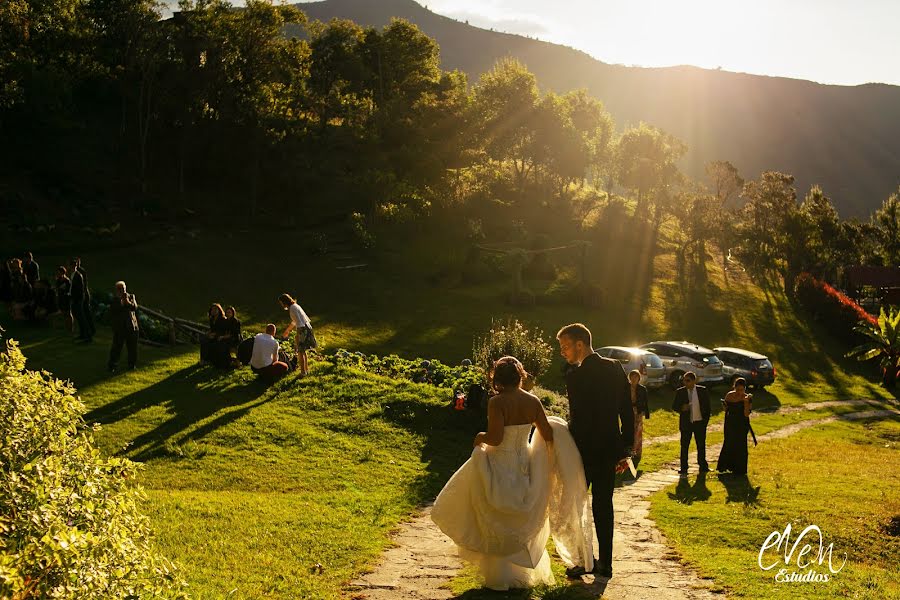 Wedding photographer Daniel Caicedo (even). Photo of 24 April 2019