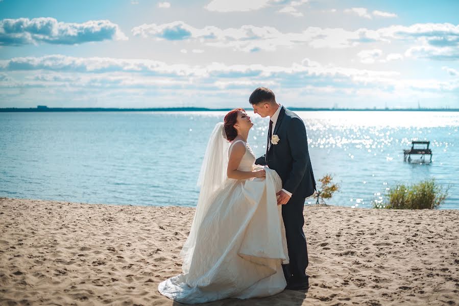 Fotógrafo de casamento Alena Bocharova (lenokm25). Foto de 8 de setembro 2016