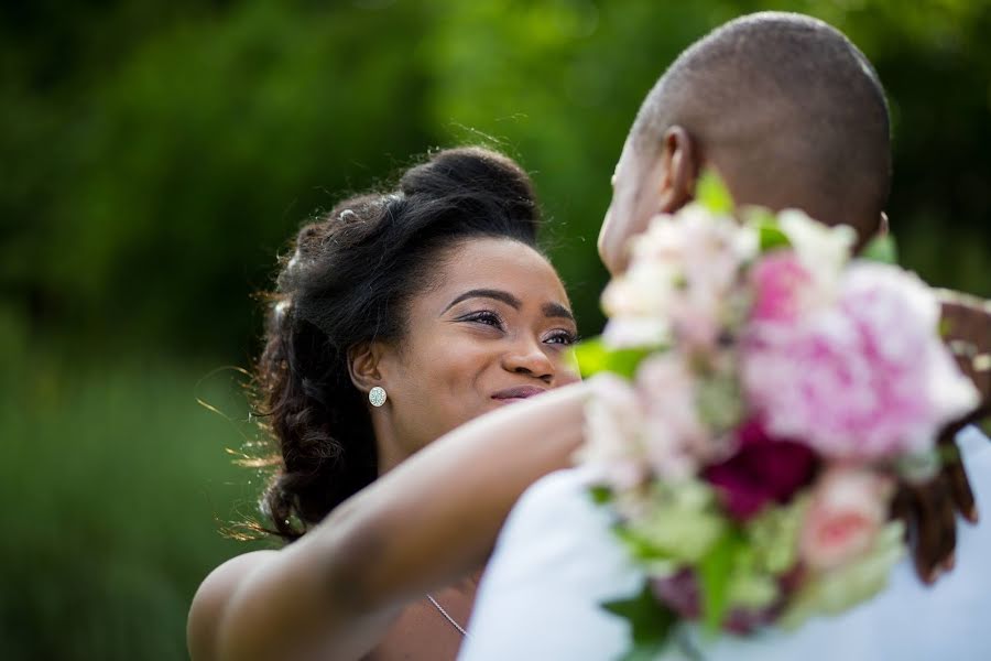 Fotografo di matrimoni Claire Lafargue (clairelafargue). Foto del 13 aprile 2019