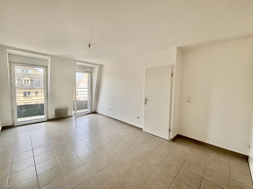 Vente appartement 2 pièces 42.7 m² à Noisy-le-Grand (93160), 220 000 €