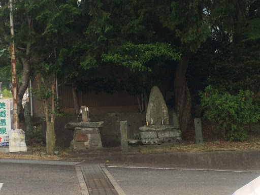 山の上神社