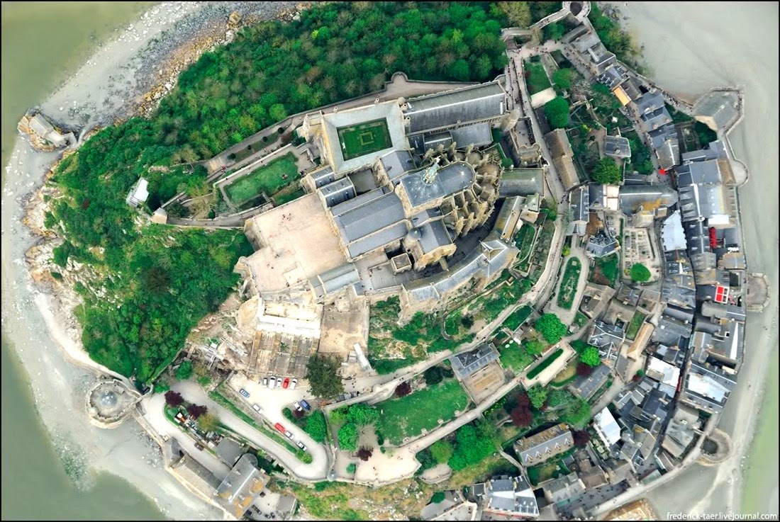 Monte Saint-Michel, suas histórias e lendas