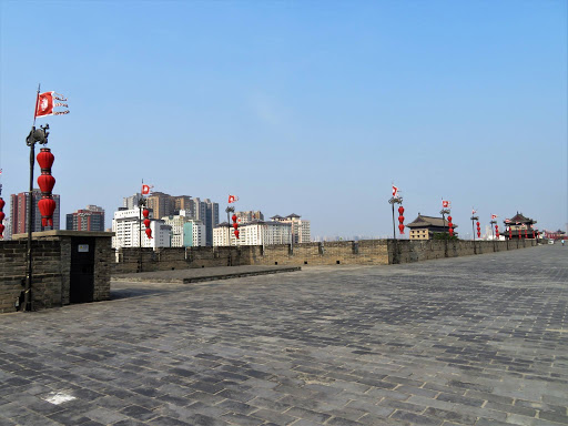 Xi'an City wall bike ride China 2016