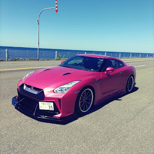 NISSAN GT-R R35