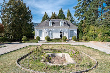 maison à Divonne-les-Bains (01)