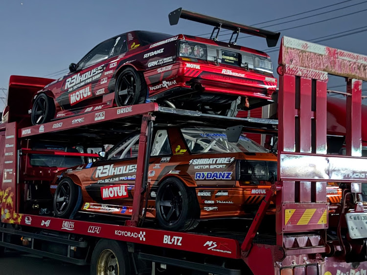 スカイラインのR31全国ミーティング・0200mバトル・ドリフト・D1ドライバー・R31全ミーに関するカスタム事例の投稿画像2枚目