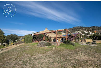 Farmhouse with pool 2