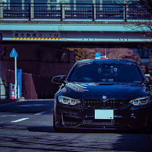 M4 クーペ F82