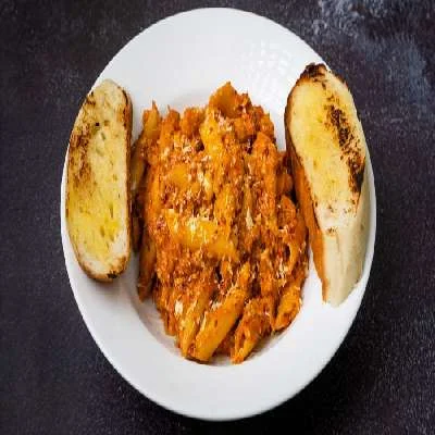 Penne In Herbed Tomato Sauce With Chicken