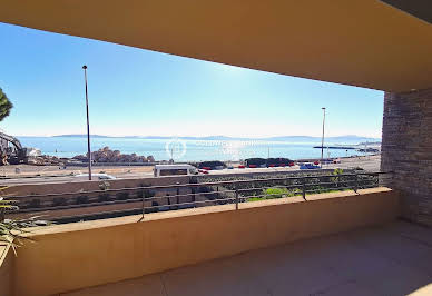 Apartment with terrace and pool 8