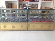 J Oberoi Sweets photo 4