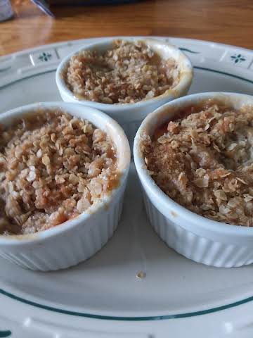 Mini Peach Crisp