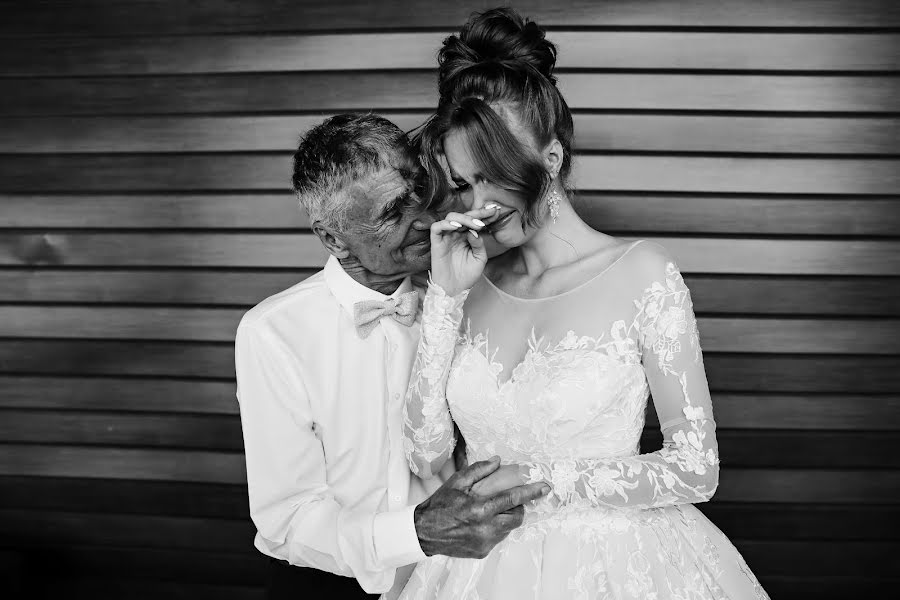 Photographe de mariage Yulya Litvinova (youli). Photo du 25 septembre 2019